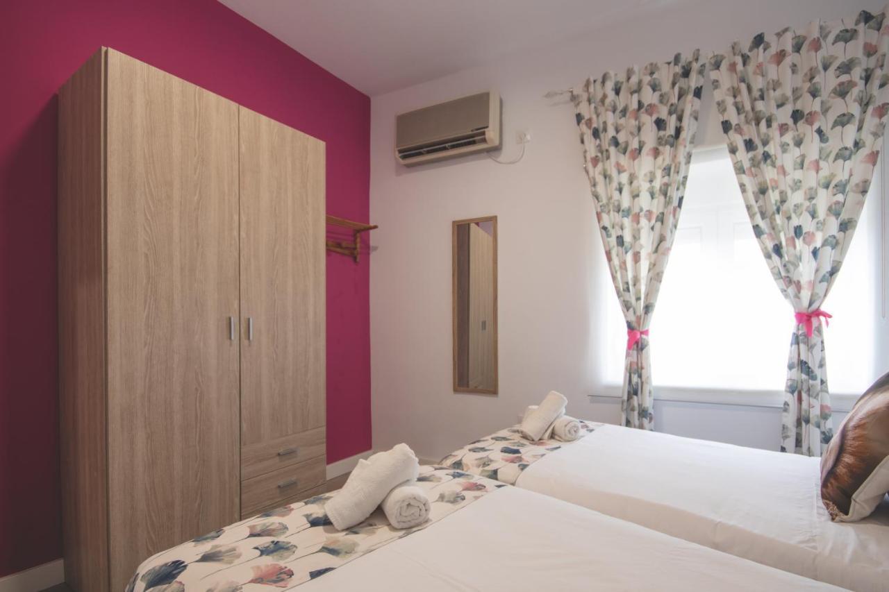 Apartamentos Coso De San Albin Mérida Exterior foto